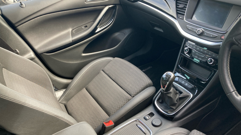 Vauxhall Astra 1.4T 16V 150 Griffin 5dr Petrol Hatchback